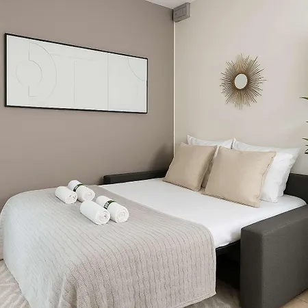 Apartment Chic Parisian Close To Eiffel Tower Paris